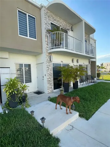 13960 SW 258th Terrace Homestead FL 33032