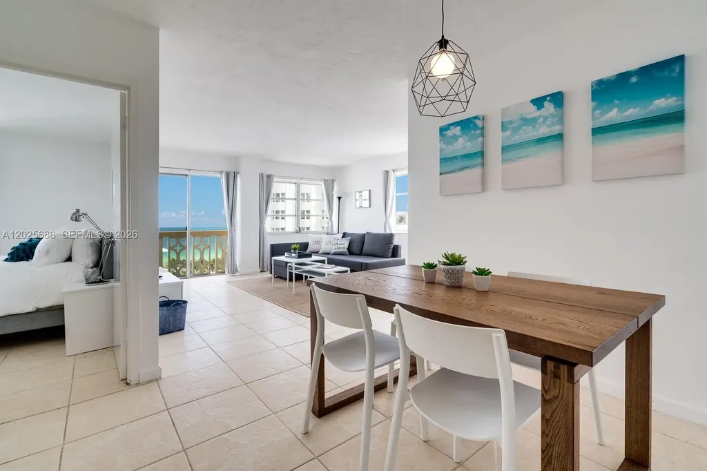 3100 Collins Avenue Miami Beach FL 33140