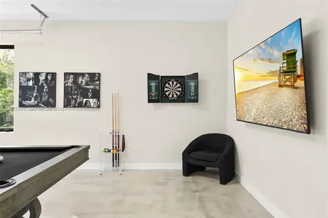 5753 SW 31st Street Miami FL 33155