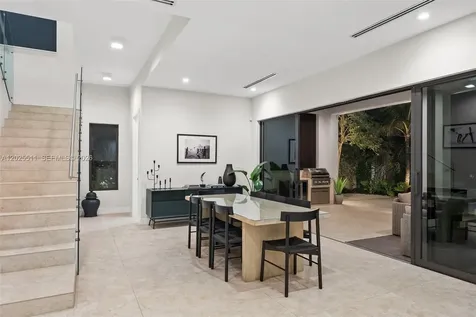 5753 SW 31st Street Miami FL 33155