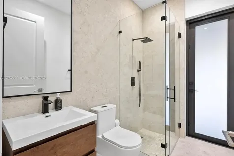 5753 SW 31st Street Miami FL 33155