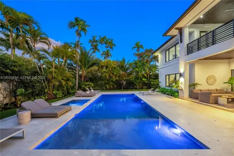 5753 SW 31st Street Miami FL 33155