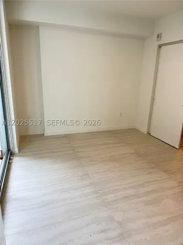 77 SE 5 Miami FL 33131