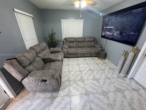 5844-5846 Pierce Street Hollywood FL 33021