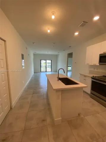 4636 NW 84th Avenue Doral FL 33166