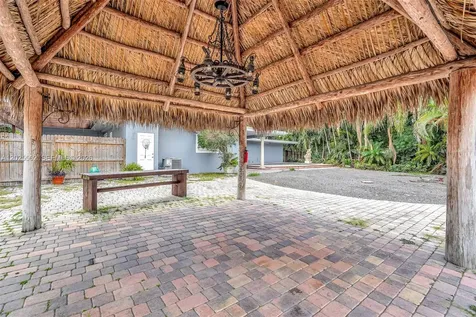 14500 NE 2nd Avenue Miami FL 33161