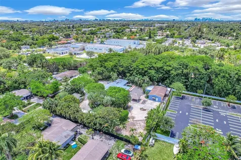 14500 NE 2nd Avenue Miami FL 33161