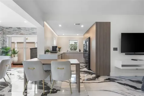 1544 Michigan Avenue Miami Beach FL 33139