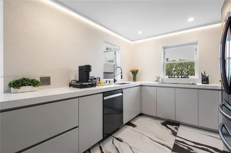 1544 Michigan Avenue Miami Beach FL 33139