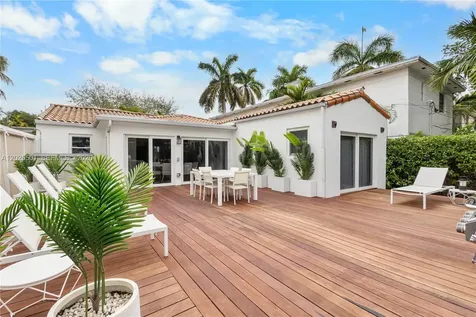 1544 Michigan Avenue Miami Beach FL 33139