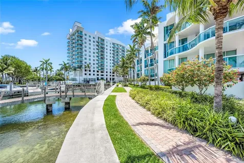 7900 Harbor Island Drive North Bay Village FL 33141