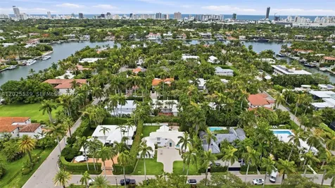 2535 Sunset Drive Miami Beach FL 33140