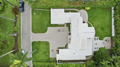 2535 Sunset Drive Miami Beach FL 33140