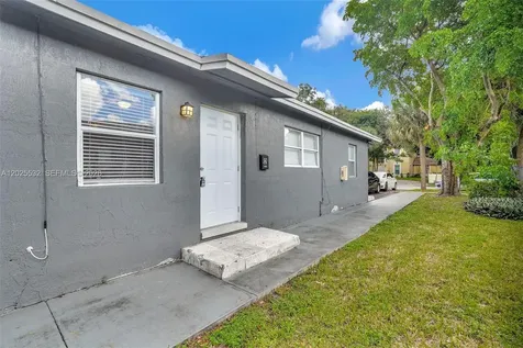 746 SW 4th Street Dania Beach FL 33004