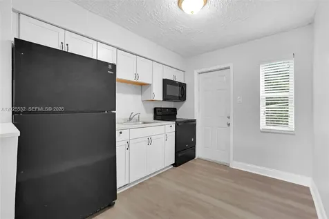 746 SW 4th Street Dania Beach FL 33004