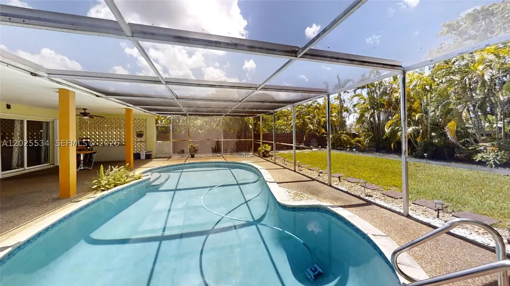 5129 Van Buren Street Hollywood FL 33021