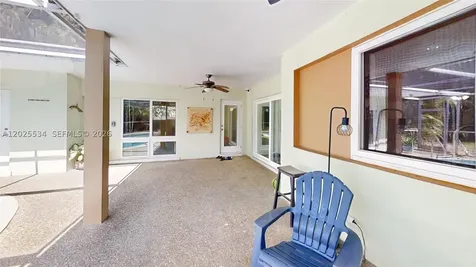 5129 Van Buren Street Hollywood FL 33021