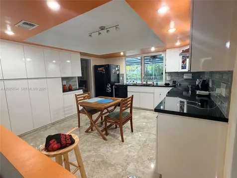 5129 Van Buren Street Hollywood FL 33021