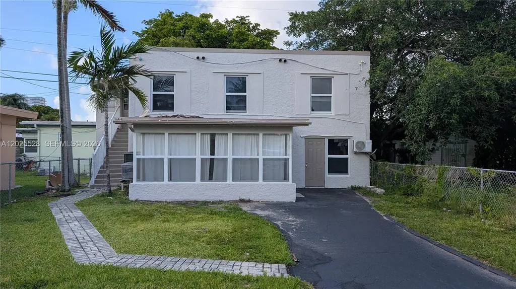 708 NE 4th Street Hallandale Beach FL 33009
