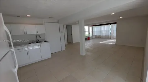 708 NE 4th Street Hallandale Beach FL 33009