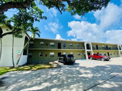 1702 S Dixie Highway Lake Worth FL 33460