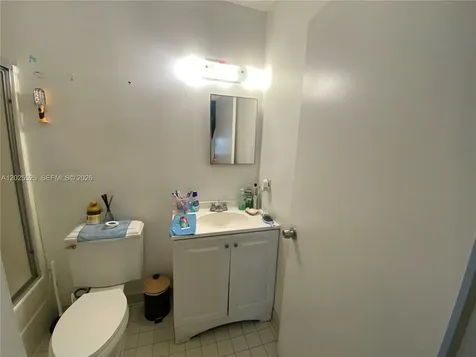 1702 S Dixie Highway Lake Worth FL 33460