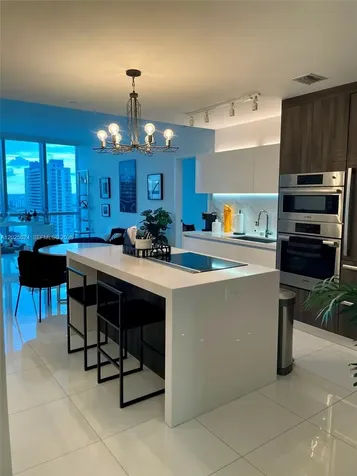 851 NE 1st Avenue Miami FL 33132