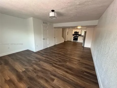 1450 NE 151st Street Miami FL 33162