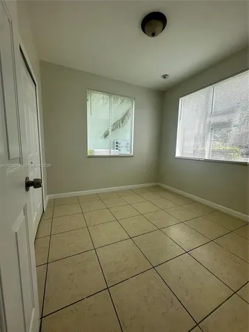 2718 SE 15th Place Homestead FL 33035