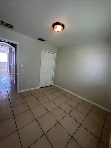 2718 SE 15th Place Homestead FL 33035