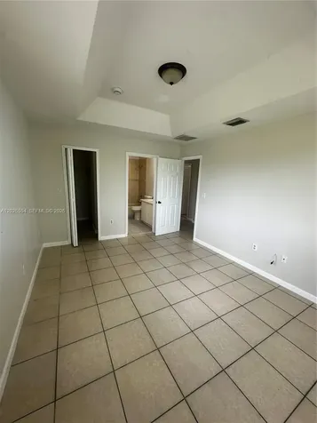 2718 SE 15th Place Homestead FL 33035