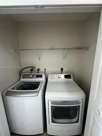 2718 SE 15th Place Homestead FL 33035