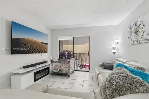 6041 W 24th Avenue Hialeah FL 33016
