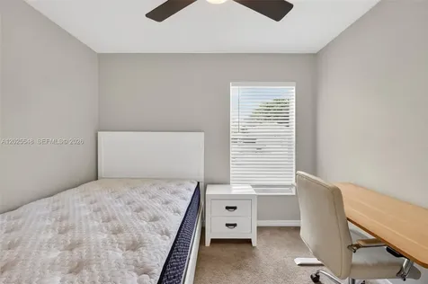 2303 Northern Leaf Street Orlando FL 32817