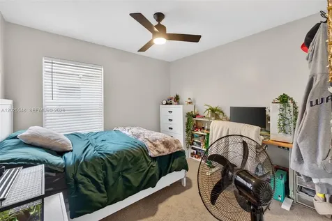 2303 Northern Leaf Street Orlando FL 32817