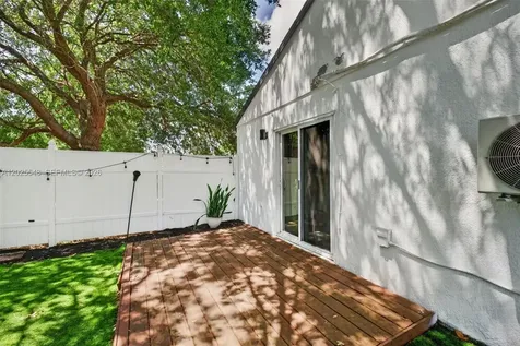 2303 Northern Leaf Street Orlando FL 32817