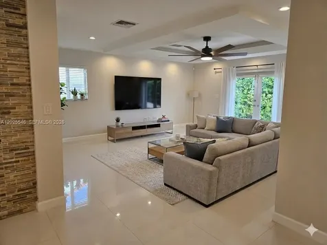 11312 SW 25th Miami FL 33165