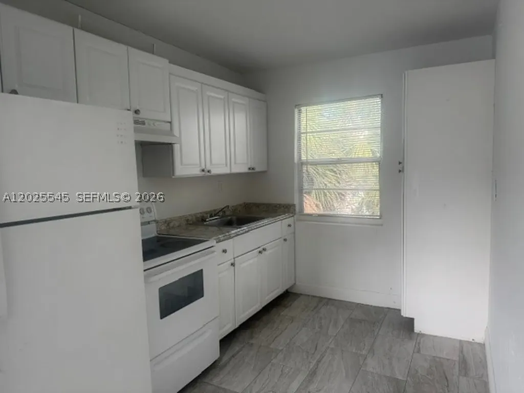 608 5th Street West Palm Beach FL 33401