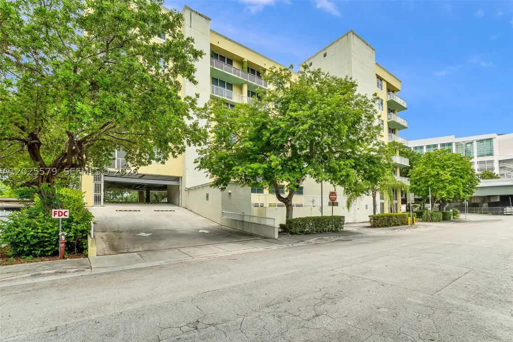 1350 NW 8th Court Miami FL 33136