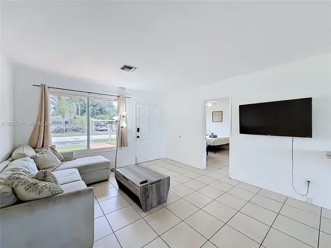 2501 NE 209th Terrace Miami FL 33180