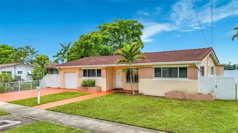 2501 NE 209th Terrace Miami FL 33180