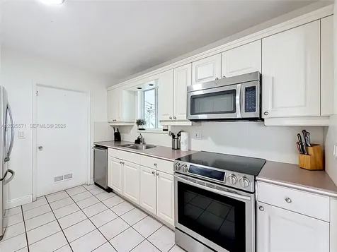 2501 NE 209th Terrace Miami FL 33180