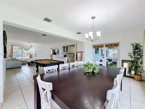 2501 NE 209th Terrace Miami FL 33180