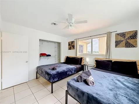 2501 NE 209th Terrace Miami FL 33180