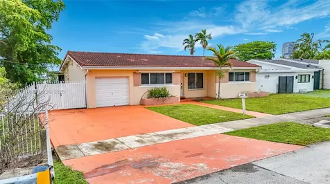 2501 NE 209th Terrace Miami FL 33180