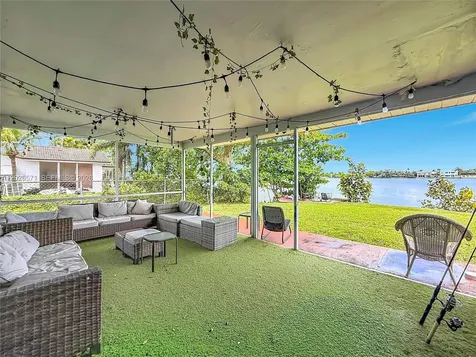 2501 NE 209th Terrace Miami FL 33180