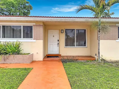 2501 NE 209th Terrace Miami FL 33180
