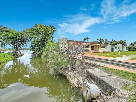 2501 NE 209th Terrace Miami FL 33180