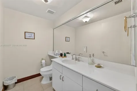 50 Ocean Lane Drive Key Biscayne FL 33149
