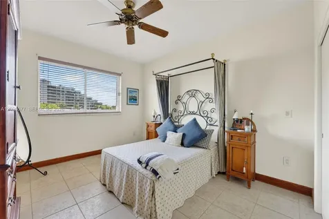 50 Ocean Lane Drive Key Biscayne FL 33149